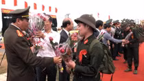 Công an Hà Nam tổ chức giao nhận công dân thực hiện nghĩa vụ tham gia CAND năm 2019
