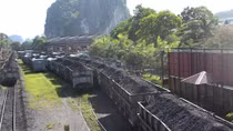 Tạm đình chỉ một loạt quản đốc liên quan đến vụ trộm than trên tàu hỏa