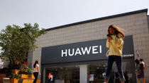 Huawei mạnh miệng tuyên bố "ly dị" Google