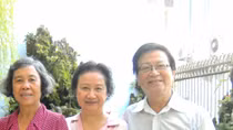 Người tù "áo trắng" trong chuồng cọp