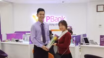 Nhiều chị em bất ngờ với quà tặng 8-3 từ TP Bank