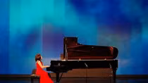 Nghệ sĩ piano Trang Trịnh: Âm nhạc khơi mở không gian