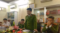 Trả lời vụ công dân tố cáo cán bộ có hành vi không đúng chuẩn mực
