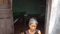 Hoàn cảnh bất hạnh của hai đứa trẻ mẹ mất vì ung thư