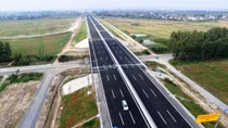 Đề xuất mở rộng cao tốc Nội Bài - Lào Cai thành 4 làn xe toàn tuyến