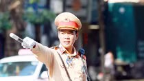 CSGT đội "lửa trời" trong những ngày nắng nóng đỉnh điểm