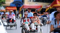 Thu hút du khách quay trở lại Việt Nam - Bài toán khó