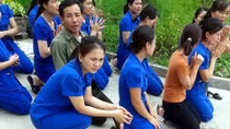 Giải quyết dứt điểm vụ việc cô giáo quỳ bên xe ô tô của đoàn thanh tra