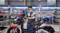 Báo Mỹ viết về xe máy điện VinFast và tương lai của giao thông xanh Việt Nam