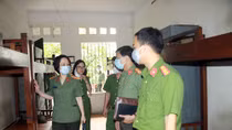 Khảo sát địa điểm lập cơ sở cách ly tập trung chống dịch cho CBCS Công an