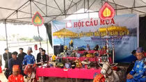 Làng biển náo nức tổ chức lễ hội cầu ngư đầu năm