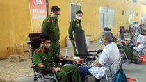 Hơn 500 cán bộ, chiến sĩ Đại học PCCC hiến máu tình nguyện