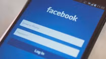 Facebook trên Android bất ngờ treo cứng tại Việt Nam