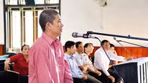 Trả hồ sơ vụ nguyên trưởng phòng Thanh tra Cục thuế nhận hối lộ