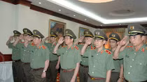 Lãnh đạo Bộ Công an viếng đồng chí Samane Vignaket