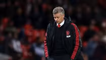 Hòa mất mặt trước Wolves, HLV Solskjaer bị CĐV Mu đòi sa thải