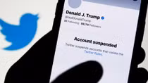 Twitter mất 5 tỷ USD vốn hóa vì ông Trump?