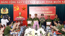 Công an tỉnh Nam Định: Khen thưởng các cá nhân, tập thể xuất sắc 