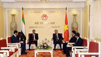 Bộ trưởng Tô Lâm tiếp Đại sứ Các Tiểu vương quốc Arab thống nhất