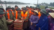 Tình người trong trận lũ lịch sử
