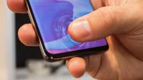 Samsung "vá" lỗ hổng vân tay trên S10 và Note 10 