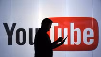 Youtube bị tố kiếm lời bất chính từ trẻ em