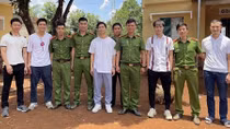 Xuân Trường, Công Phượng đi làm CCCD gắn chíp điện tử