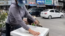 Trụ nước uống miễn phí thành nơi… rửa tay, đựng rác