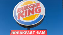  Burger King phải xin lỗi sau chiêu "dụ" phụ nữ có bầu với cầu thủ dự World Cup