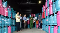 Những chiêu trò thao túng thị trường gas và nỗi lo cháy nổ