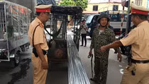 Hà Nội sẽ thu hồi toàn bộ xe 3 bánh "chạy chui" vào năm 2018