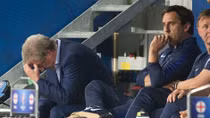 Roy Hodgson rời ghế thuyền trưởng Tam sư