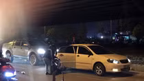 Người dân nghĩa hiệp cứu nam thanh niên gặp nạn lúc nửa đêm