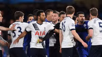  Nhờ Tottenham, Abramovich mới mua được… Chelsea