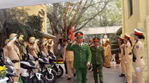 Thứ trưởng Nguyễn Duy Ngọc kiểm tra công tác ứng trực của CSGT Thủ đô