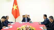Thủ tướng Nguyễn Xuân Phúc điện đàm với Thủ tướng Nhật Bản Suga Yoshihide
