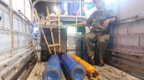 "Bóng cười" và... nước mắt