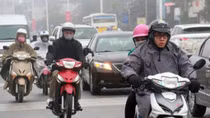 Hết Tết, Hà Nội đón mưa và giá rét