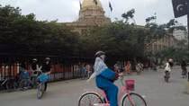 Chiến dịch đạp xe "vì quyền phụ nữ" ở Pakistan