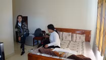 Thí sinh chơi sang thuê cả khách sạn VIP đi thi