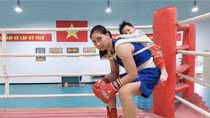 Câu chuyện về bà mẹ trẻ vô địch boxing