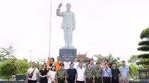 Bệnh viện 19-8 báo công dâng Bác