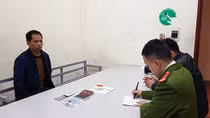 "Thủ" sẵn công cụ phá khóa, đối tượng người nước ngoài đi trộm tài sản