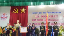 Duy Tiên đón nhận Huân chương Lao động hạng Nhất và huyện đạt chuẩn Nông thôn mới