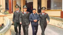 Tạm giam Bí thư xã có hành vi “vu khống”