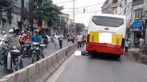 Nam thanh niên bị xe buýt cán tử vong trên đường Minh Khai