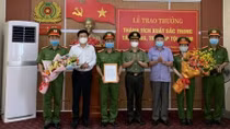 Bộ trưởng Bộ Công an khen thưởng nhiều đơn vị Công an Quảng Bình
