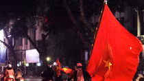 Thủ đô "rực đỏ" ăn mừng chiến thắng của đội tuyển Việt Nam