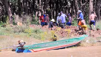 Trăn trở không… biên giới