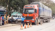 Tăng cường phát hiện xử lý xe chở quá tải